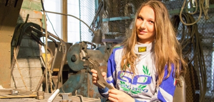 Manic Mechanic (May 11, 2015)